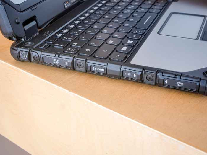 Panasonic Toughbook CF-20 MK2 i5-7Y57 16GB RAM IPS Touch + Keyboard-L30AQ.jpeg