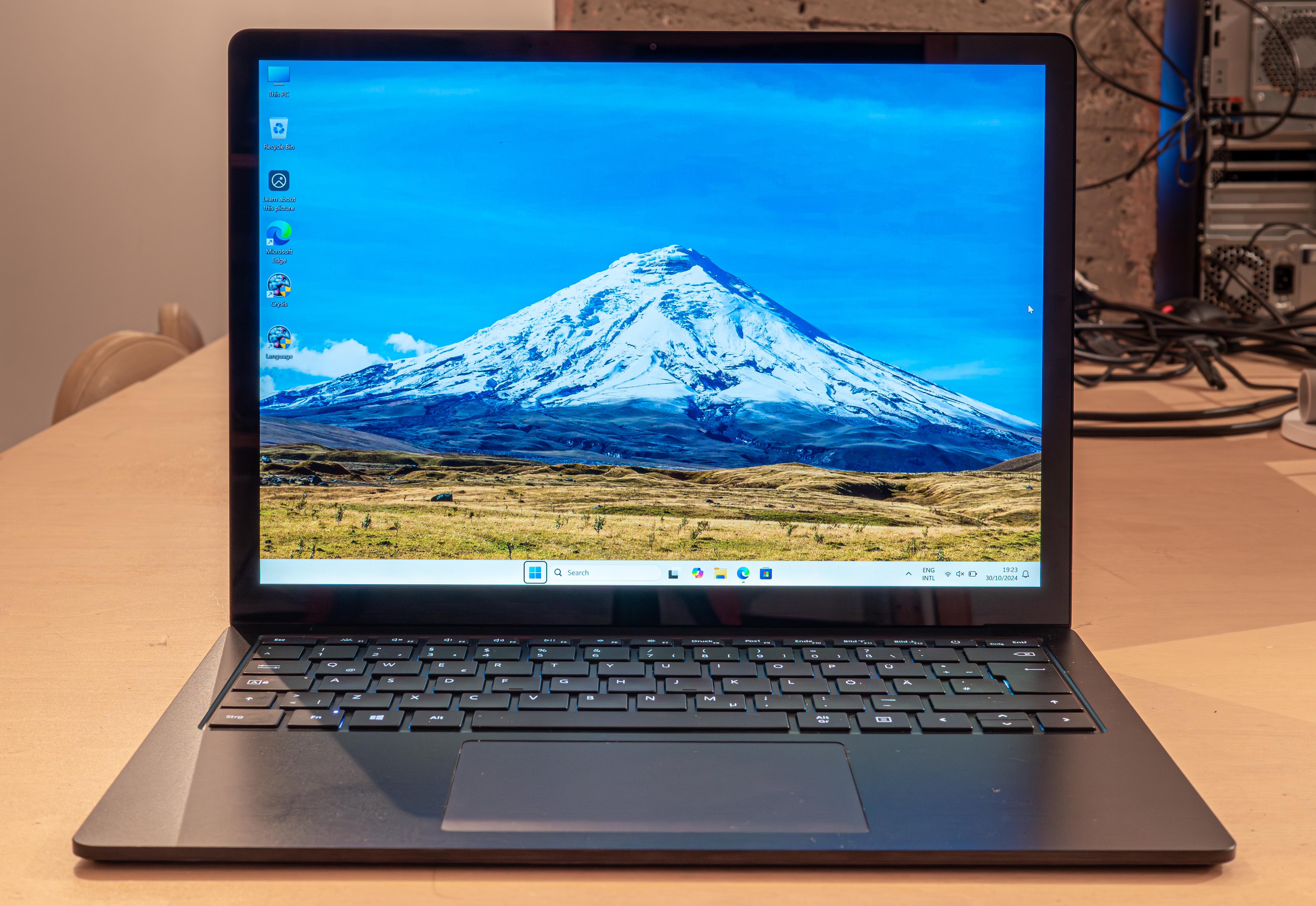 Microsoft Laptop 4 i7-1185G7 16GB RAM NVMe 2256x1504 IPS Touchscreen-slgmC.jpeg