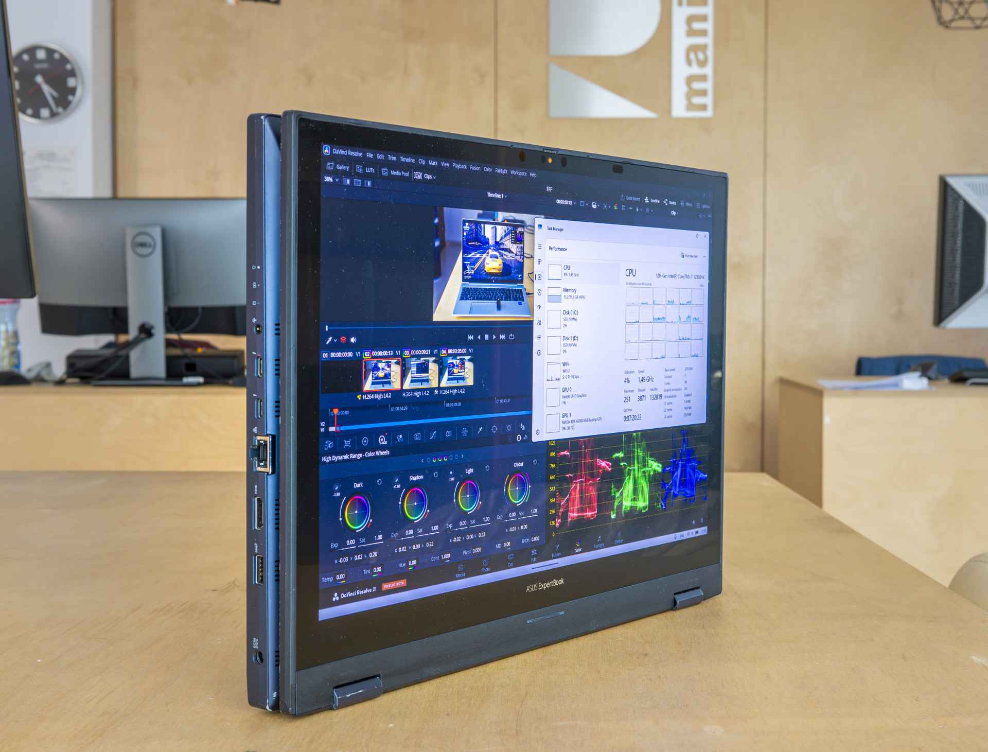 Asus ExpertBook B6 Flip i7-12850HX 32GB DDR5 16-inch QHD+ IPS Touch 120Hz RTX A2000-JyIYI.jpeg