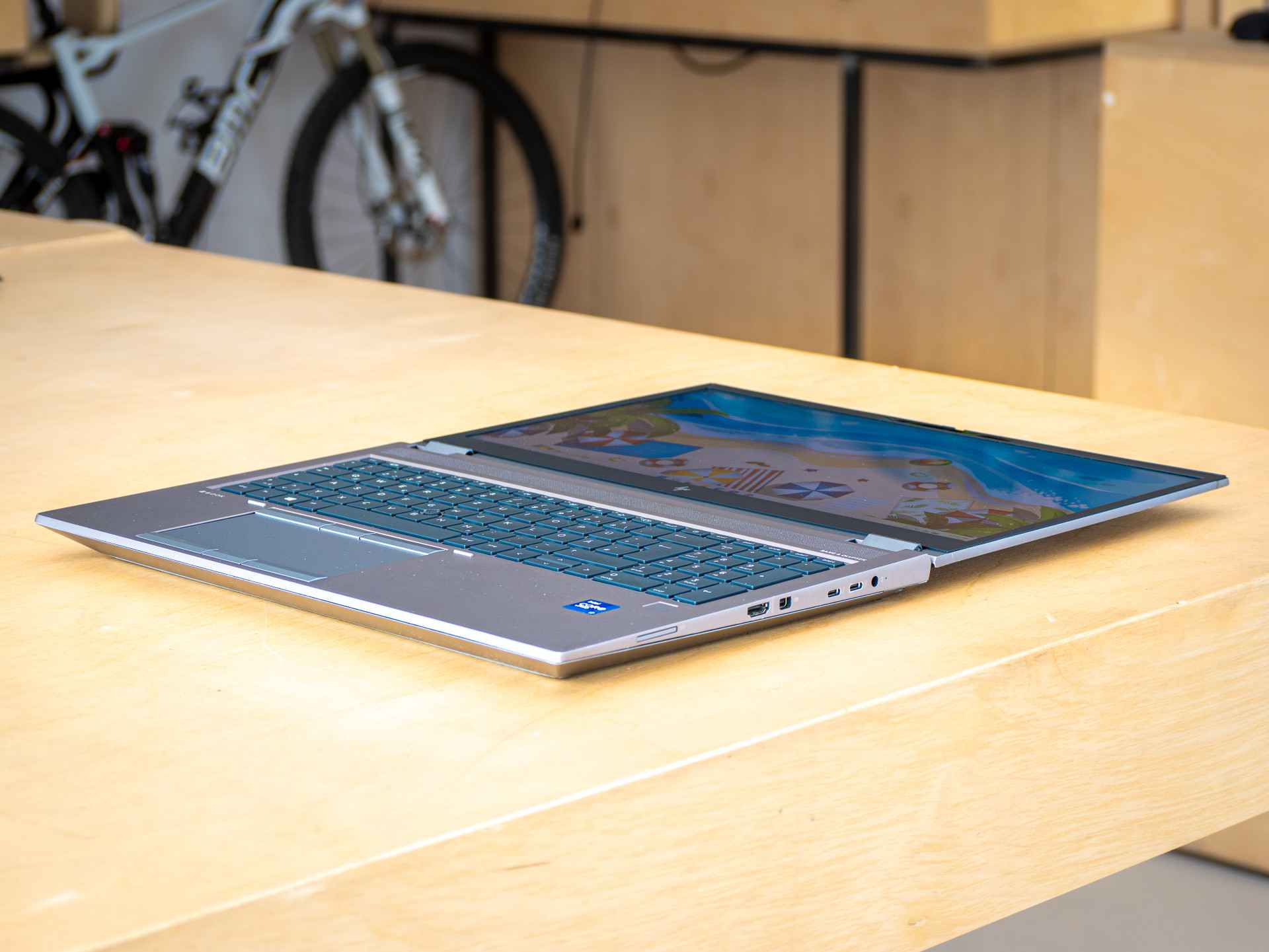HP Zbook Fury 15 G8 i7-11850H 32GB RAM  1TB NVMe  RTX A3000-kaJrd.jpeg