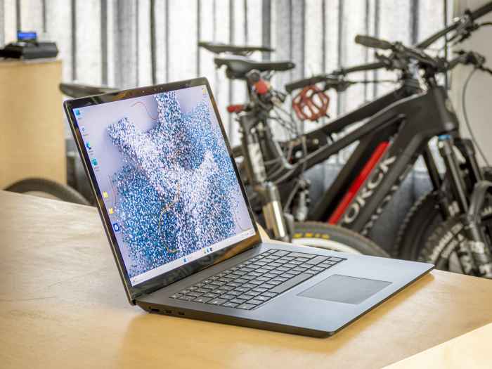 Microsoft Surface Laptop 6 for Business 15 Ultra 5 135H LPDDR5X RAM Arc Graphics-rI1yW.jpeg