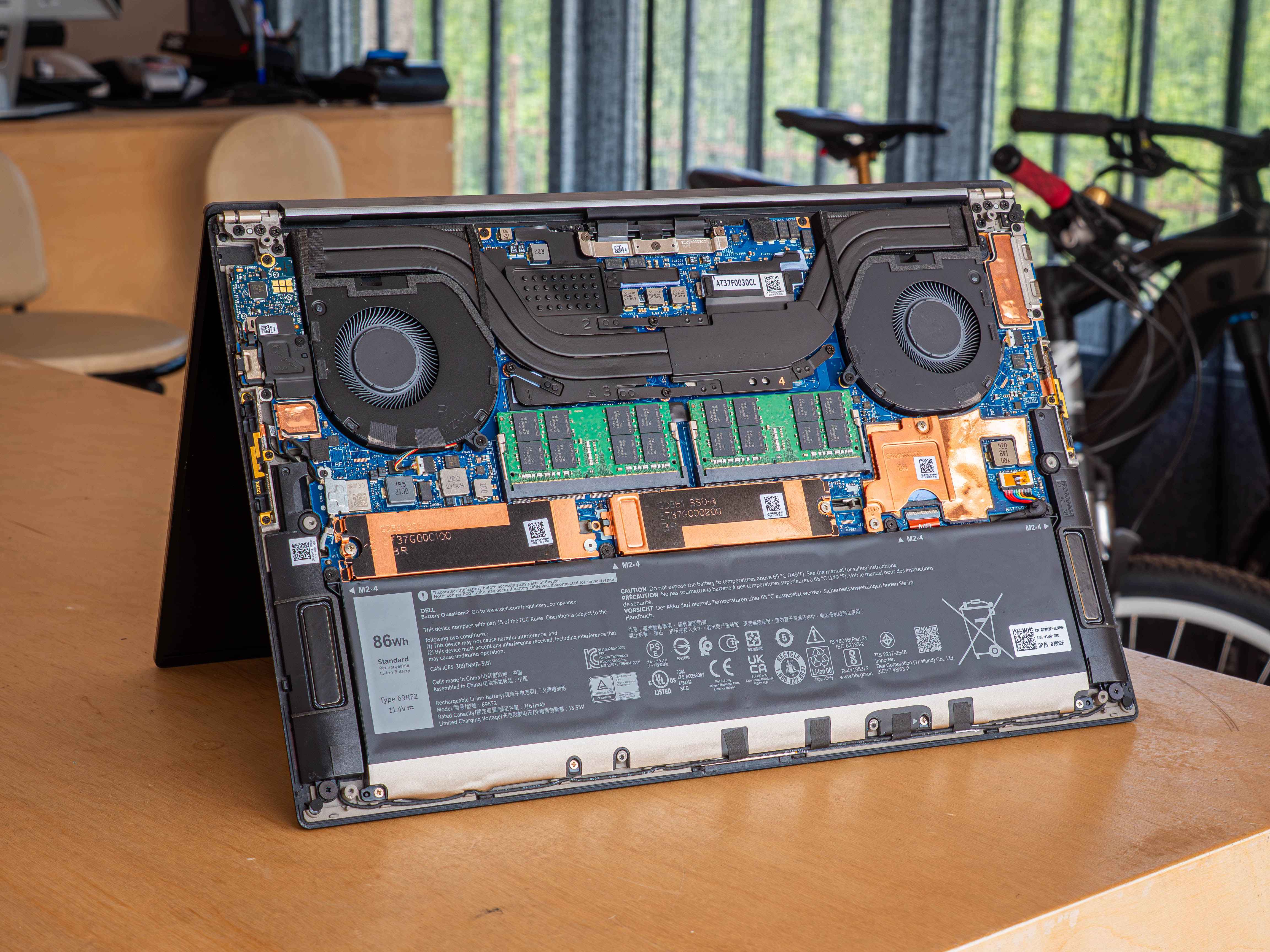 Dell Precision 5560 i9-11950H NVMe 4K IPS Touchscreen RTX A2000-xQoZa.jpeg