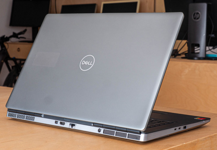 Dell Precision 7760 Xeon W-11955M 128GB RAM 1TB NVMe  RTX A5000-uuOpk.jpeg