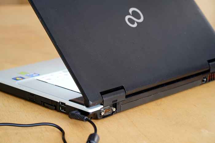 Fujitsu LifeBook E751, Core i5-2520M, Made in Japan-2RIw7.jpeg