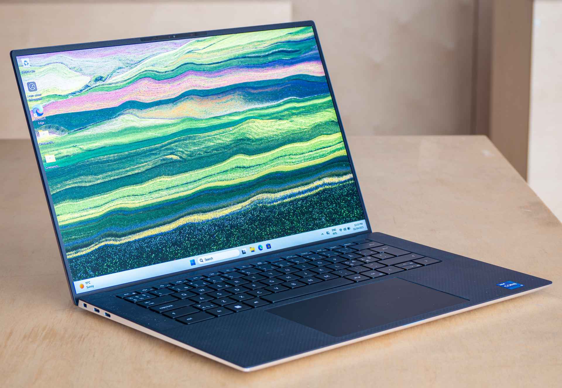 Dell XPS 15 9520 i7-12700H DDR5 FHD+ IPS RTX 3050 Ti Laptop-90V3D.jpeg