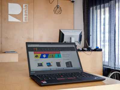 Lenovo Thinkpad T490, Touchscreen, Core i5-8365U-AEmfc.jpeg