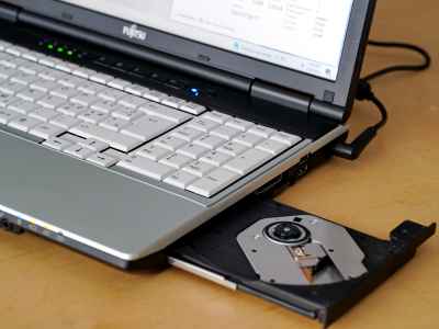 Fujitsu LifeBook E751, i5-2520M, USB 3.0, Cam, Japan-EwUal.jpeg