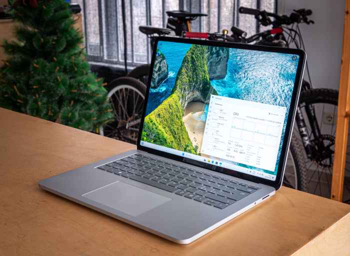 Surface Laptop Studio 2 i5-11300H NVMe 2400x1600 Touch IPS 120Hz Iris Xe-Fy61z.jpeg