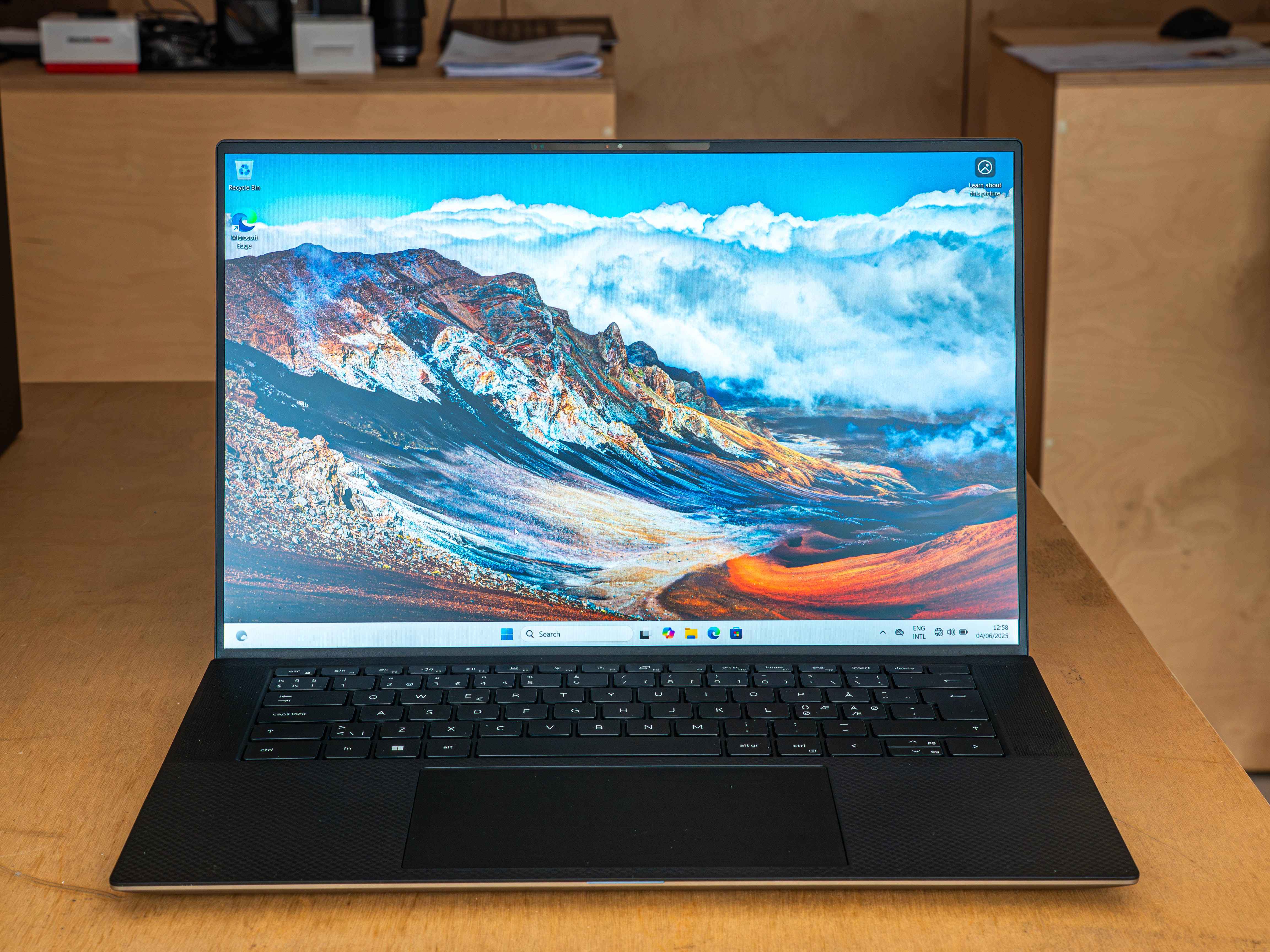 Dell Precision 5560 i7-11850H 64GB RAM 1TB NVMe FHD+ IPS Quadro T1200-Obk2e.jpeg
