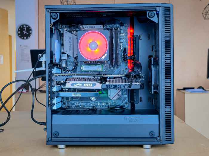 FRACTAL DESIGN AMD Ryzen 7 2700X 32GB RAM NVMe GeForce RTX 2070-TWRpL.jpeg