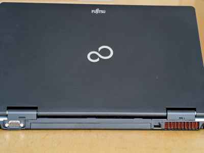 Fujitsu LifeBook E751, Core i5-2520M, Made in Japan-TuKFd.jpeg