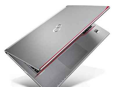 Fujitsu LifeBook E754, 15-inch, Intel Core i5-4210M, Numpad-ZGv3e.jpg