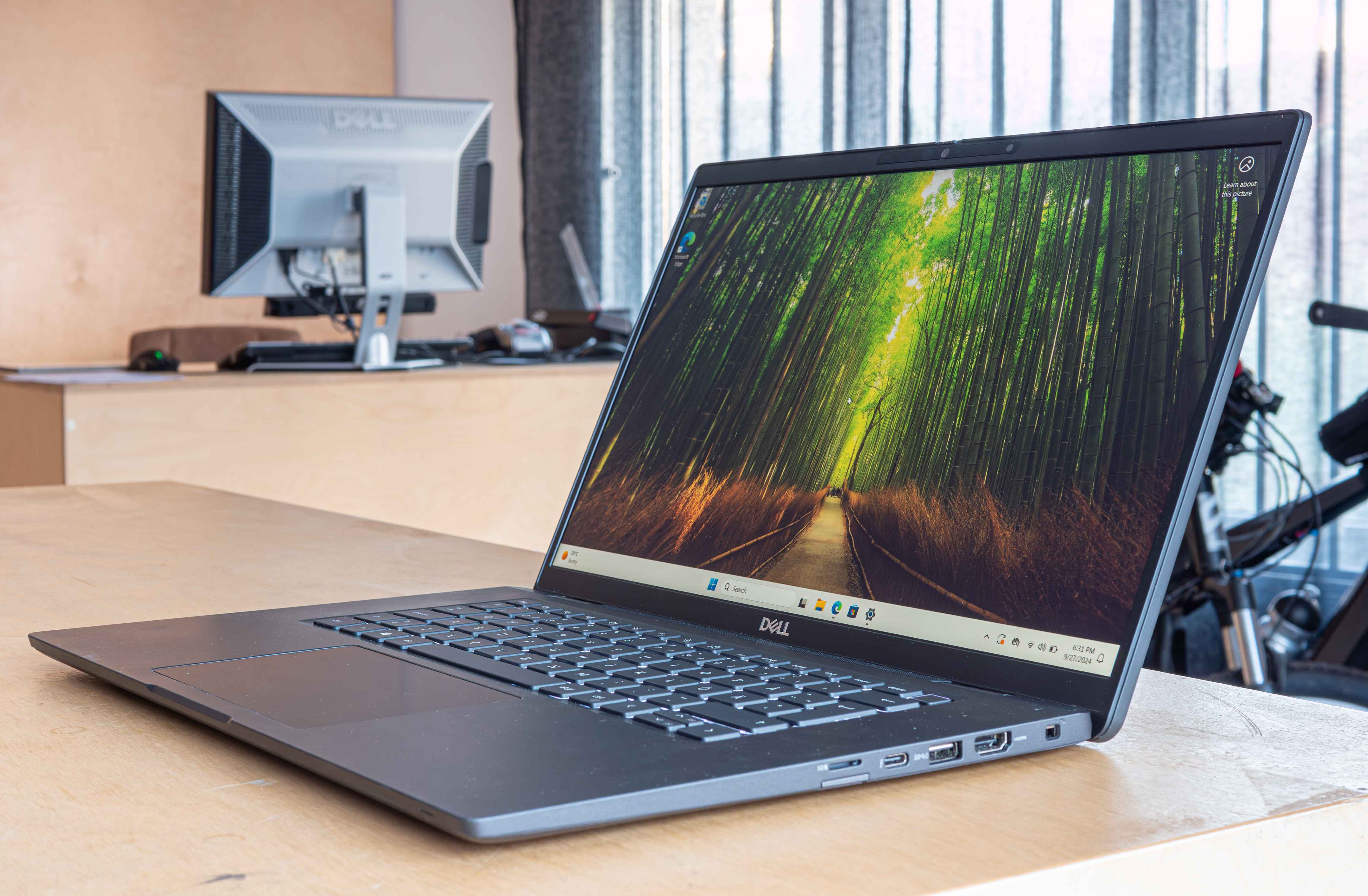 Dell Latitude 7520 i5-1145G7 NVMe FHD IPS Camera-ZOVwL.jpeg
