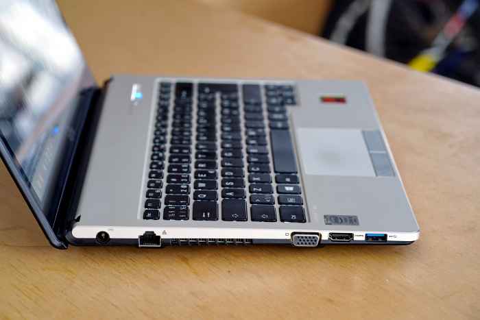 Fujitsu LifeBook S935 IGZO Core i5-5300U Made in Japan-alAn4.jpeg