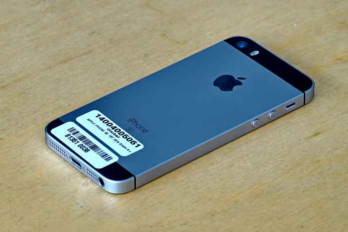 Apple iPhone SE 32GB NVMe А+-b8sHr.jpeg