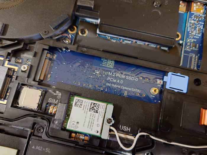 Dell Precision 7760 i7-11850H 64GB RAM NVMe FHD IPS RTX A3000-htMC8.jpeg