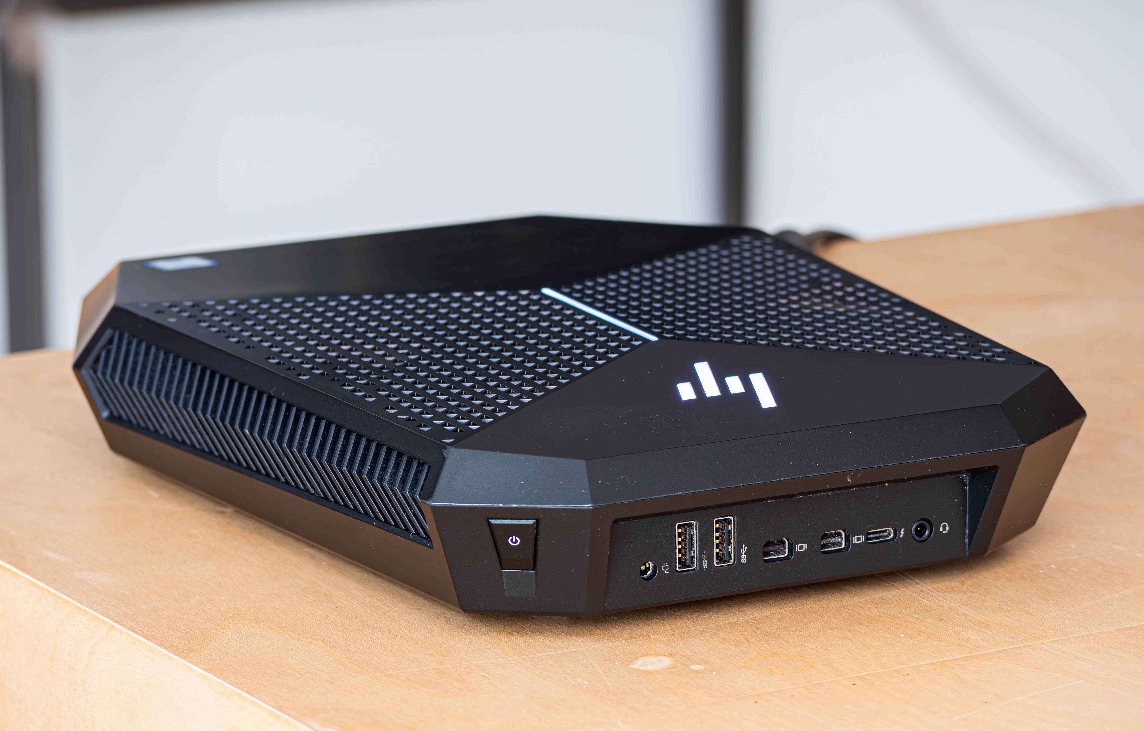 HP Z VR G2 i7-9850H 32GB RAM 512GB NVMe RTX 2080-jwzk9.jpeg