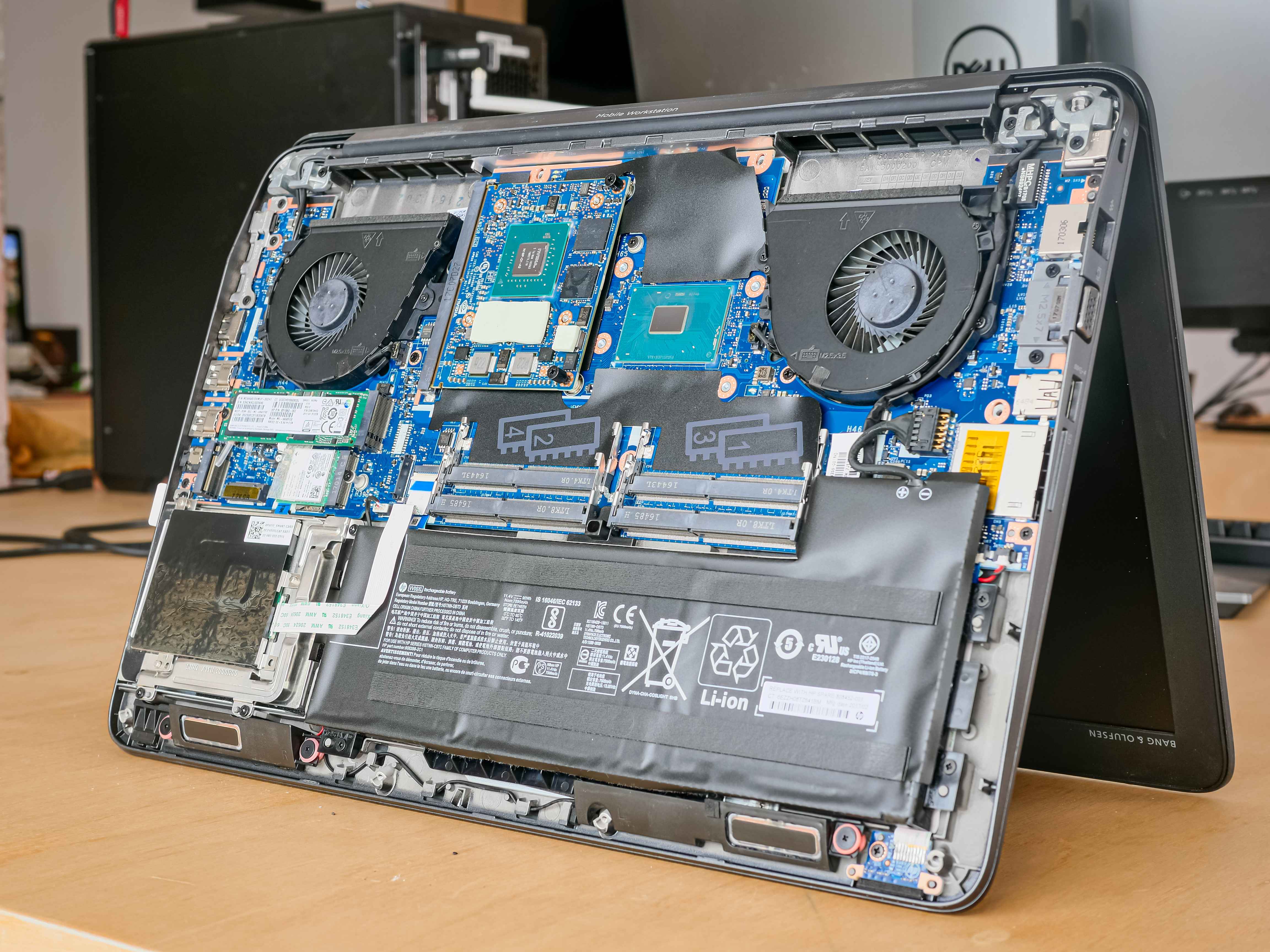 HP ZBook 15 G3 i7-6820HQ NVMe FHD IPS Touchscreen M2000M Camera-lvT4F.jpeg