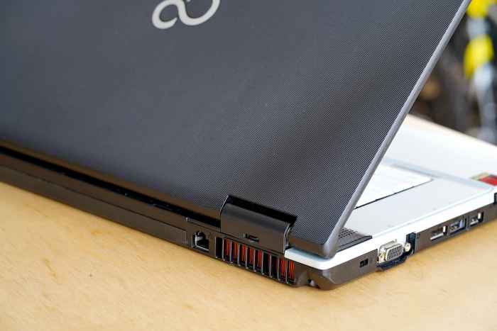 Fujitsu LifeBook E751, Core i5-2520M, Made in Japan-mryVf.jpeg