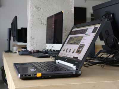 HP EliteBook 8560w, Core i7-2630M, Quadro 1000M, Camera-pCPDW.jpeg