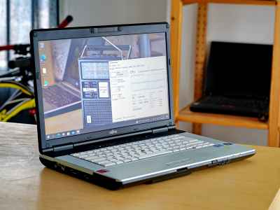 Fujitsu LifeBook E751, Core i5-2520M, Made in Japan-rxlZH.jpeg