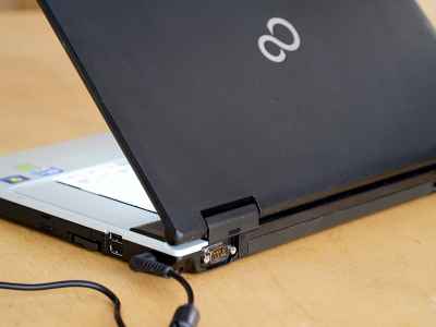 Fujitsu LifeBook E751, i5-2520M, USB 3.0, Cam, Japan-sXJsR.jpeg