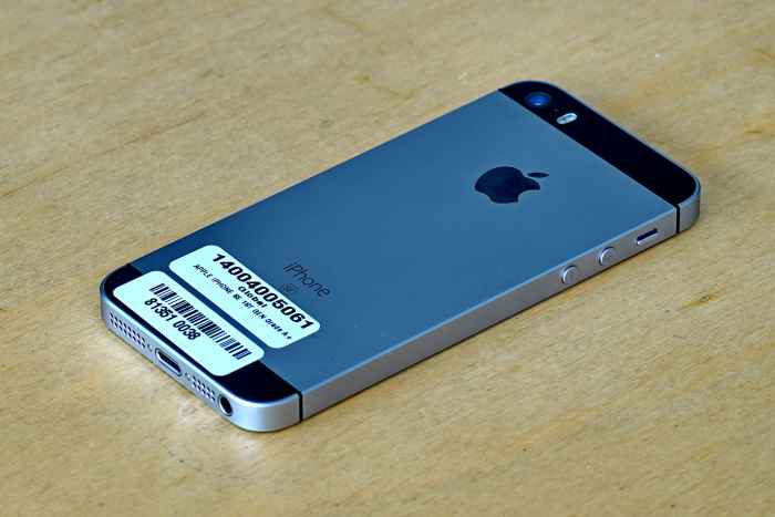 Apple iPhone SE 32GB NVMe А-xhxy0.jpeg