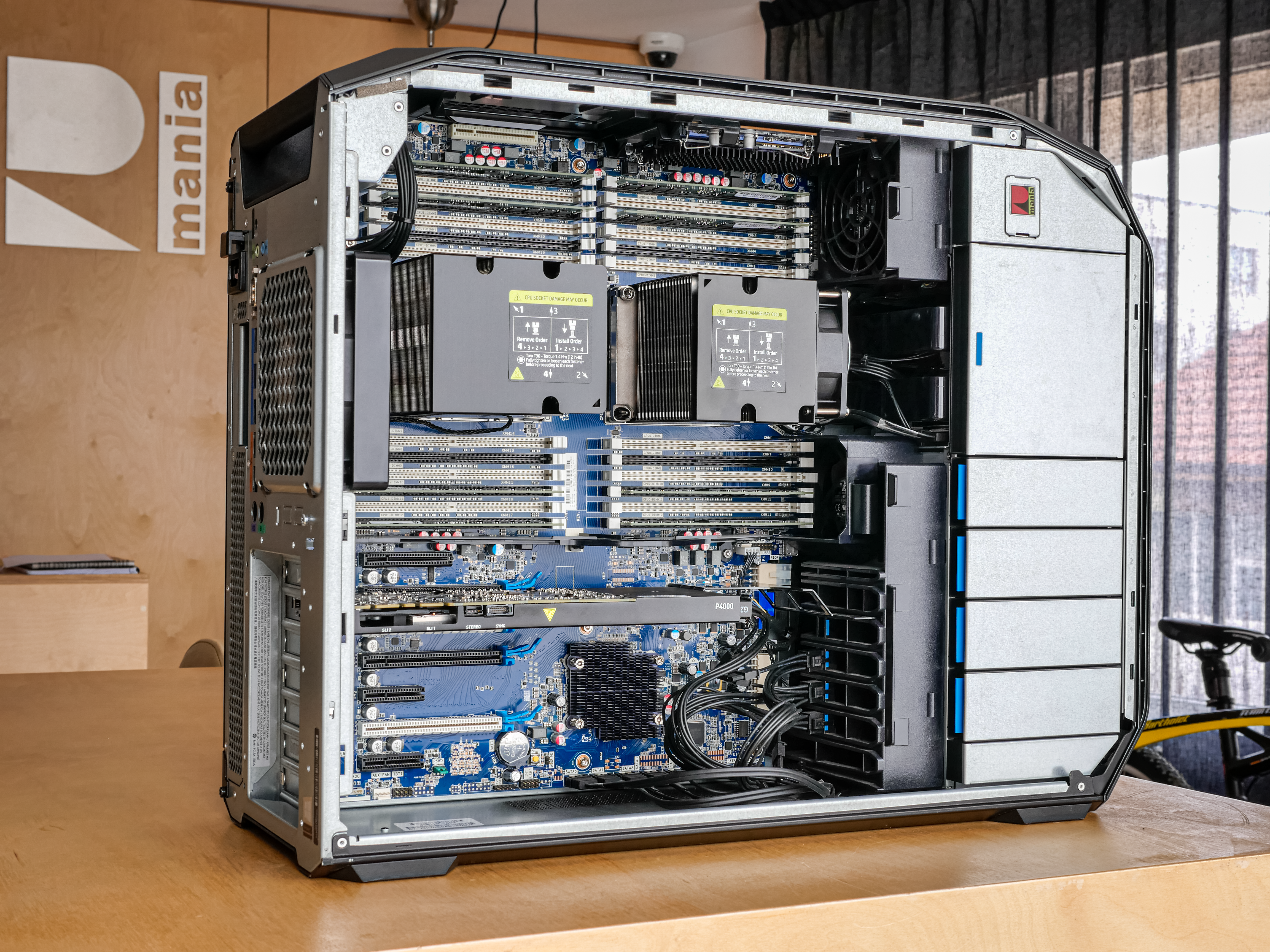 HP Z8 G4 2x Xeon Platinum 8260 64GB DDR4 NVMe Quadro P4000-zRYx3.png